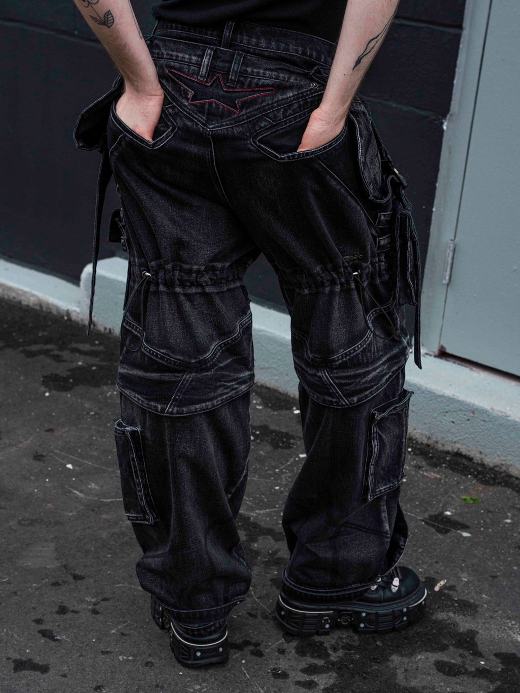 "SPIRAL" Cargo Pants