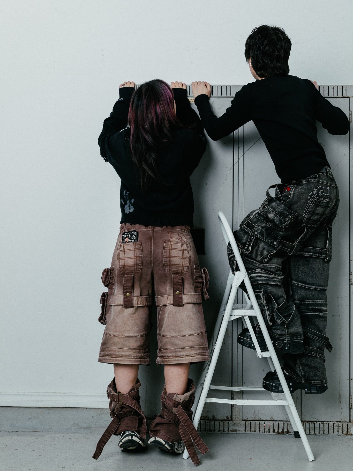 "ACADEMY" Cargo Pants Brown