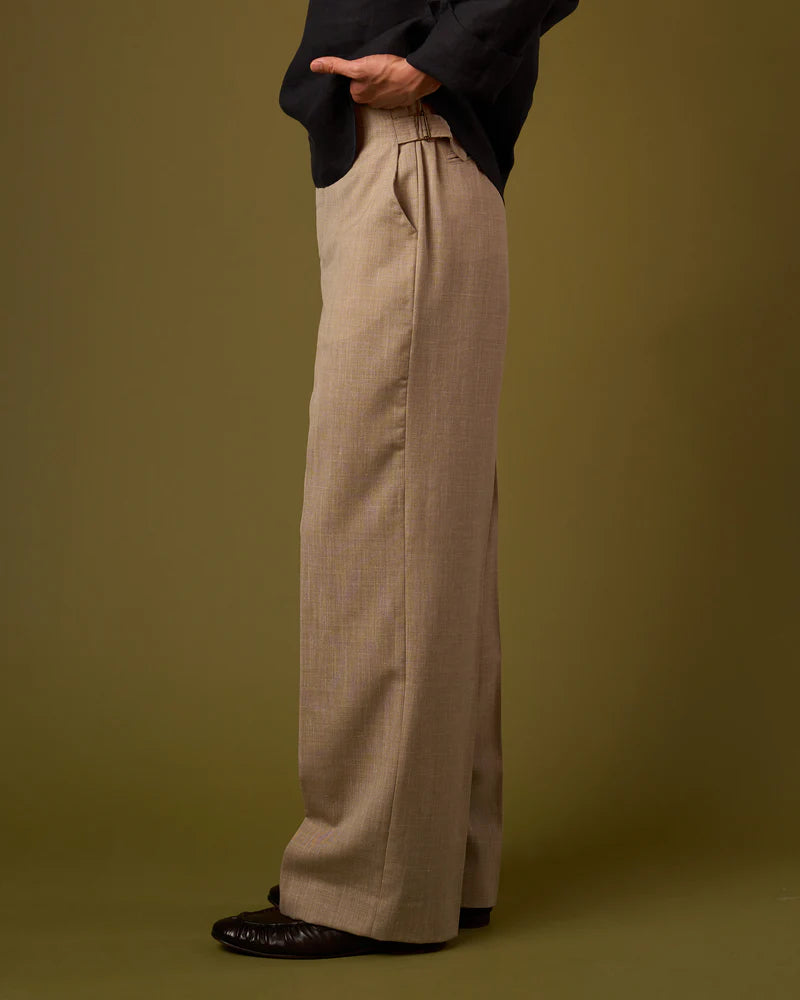 LINEN PLEATED TROUSERS V2